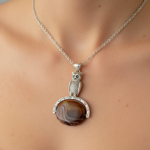 Vintage Banded Agate Sterling Silver Owl Spinner Necklace