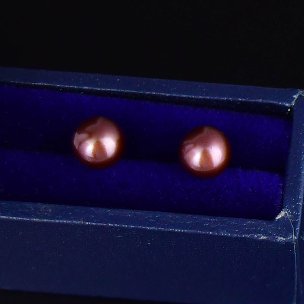 Vintage 14K Gold Purple Pearl Stud Earrings