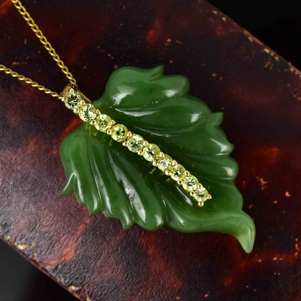 Vintage 9K Gold Carved Jade Leaf Peridot Pendant Necklace - Boylerpf