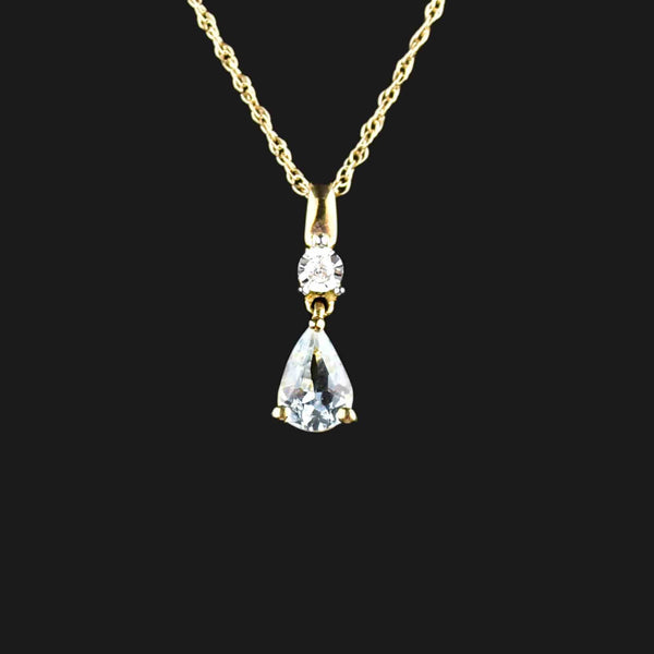 Vintage Diamond Aquamarine Pendant Necklace in 10K Gold - Boylerpf