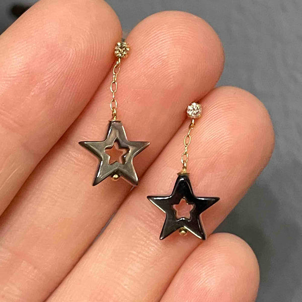 Vintage 18K Gold Diamond Mother of Pearl Star Drop Earrings - Boylerpf