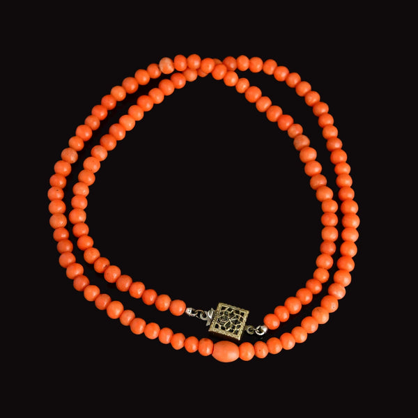 Antique 1930s Momo Coral Bead Necklace