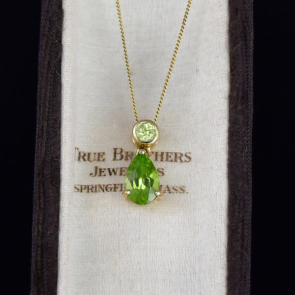 Vintage 9K Gold Articulated Peridot Pendant Necklace - Boylerpf