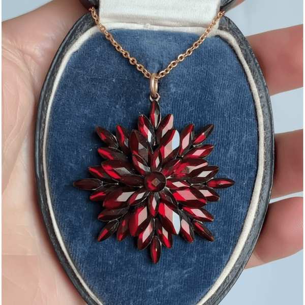 Antique Victorian Vauxhall Glass Starburst Pendant Necklace - Boylerpf