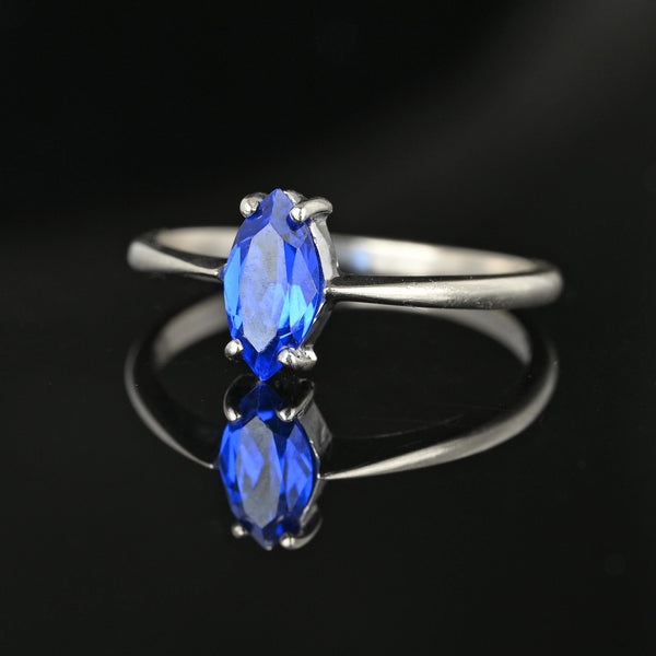 Vintage Blue Marquise Spinel Solitaire Ring in White Gold - Boylerpf
