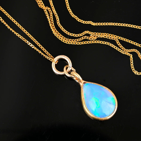 Vintage 9K Gold Chain Jelly Opal Pendant Necklace - Boylerpf