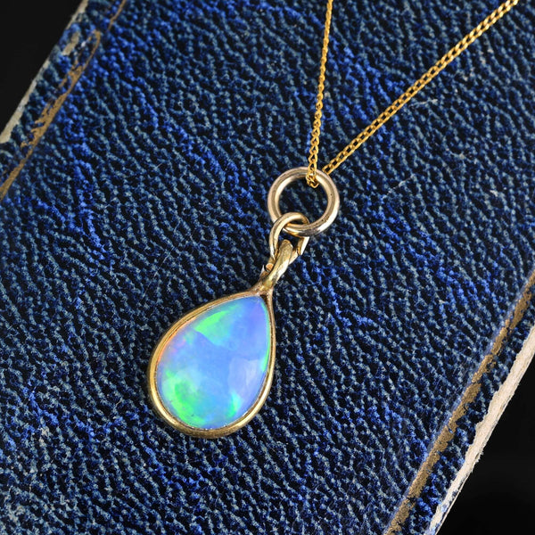 Vintage 9K Gold Chain Jelly Opal Pendant Necklace - Boylerpf