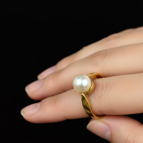 Antique Edwardian 14K Gold Akoya Pearl Ring