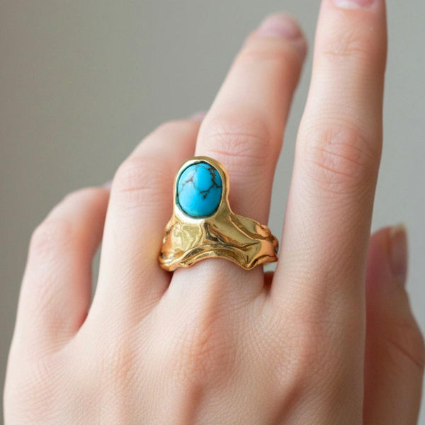 Vintage 14K Gold Turquoise Ring Abstract One of a Kind