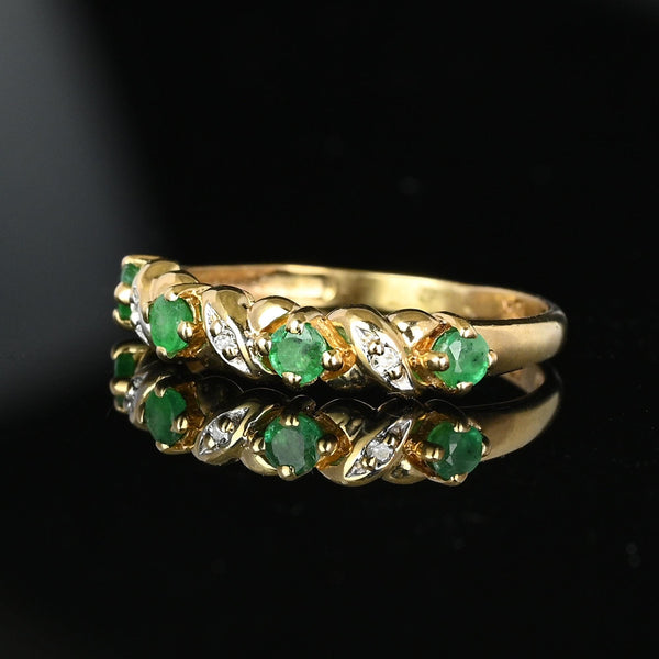 10K Gold Ribbon Design Diamond Emerald Ring Band - Boylerpf