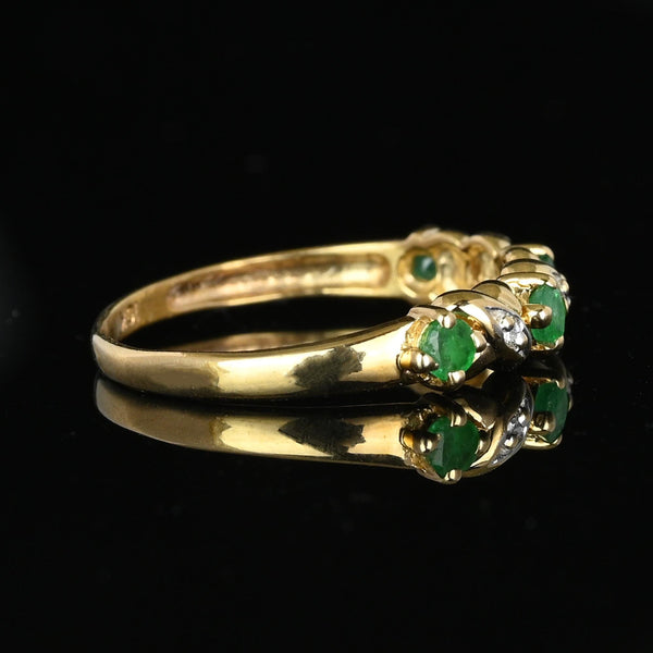 10K Gold Ribbon Design Diamond Emerald Ring Band - Boylerpf