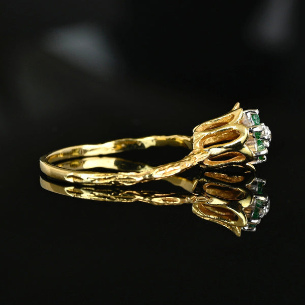 Vintage 14K Gold Emerald Diamond Flower Ring