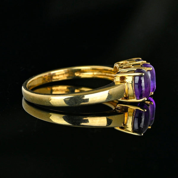 Vintage Three Stone Amethyst Cabochon Ring in Gold - Boylerpf