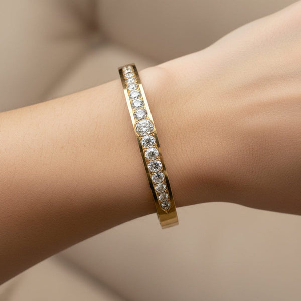 Antique Edwardian 3.25ct Old Mine Cut Diamond Gold Bangle