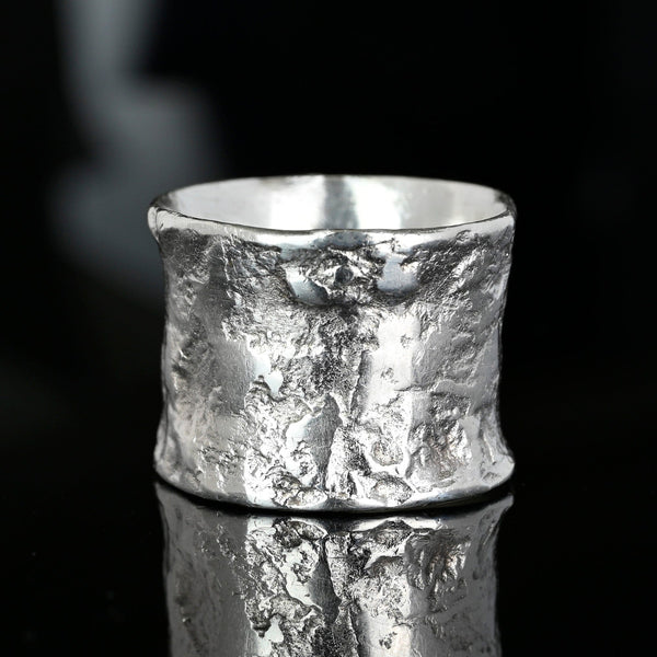 Vintage Sterling Silver Hammered Wide Band Statement Ring