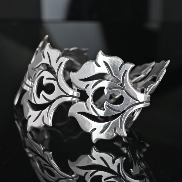 Vintage La Cucaracha Taxco Sterling Silver Floral Bracelet