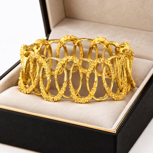 Vintage Industria Argentina 18K Gold Cuff Bracelet