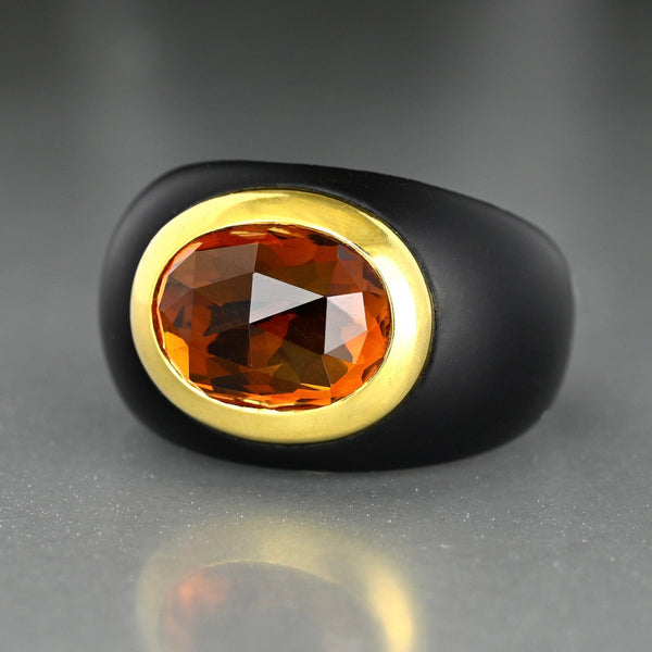 Vintage 14K Gold Citrine & Black Onyx Dome Signet Ring