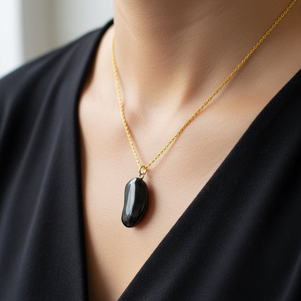 Vintage 9K Gold Black Whitby Jet Bean Pendant - Boylerpf