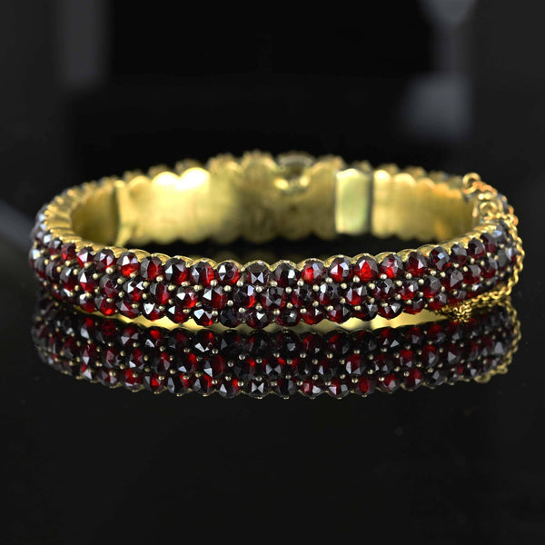 Retro garnet bracelet – Maison Mohs