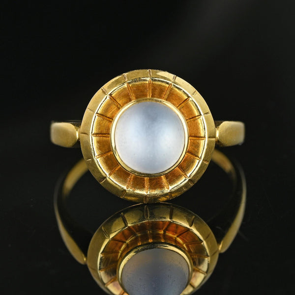 Vintage 18K Gold Target Moonstone Cabochon Ring - Boylerpf