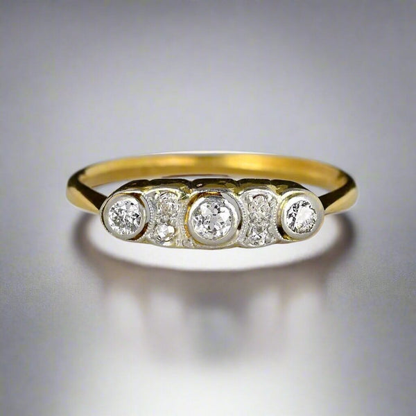 Antique European Cut Diamond Ring Band in 18K Gold - Boylerpf