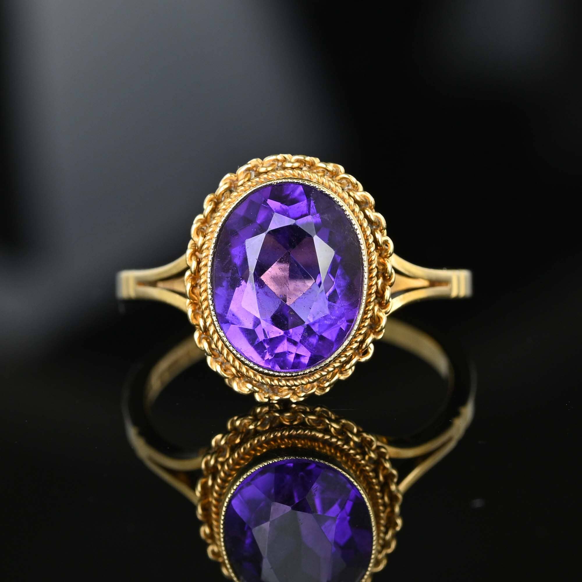 Fine Vintage 2.5 CTW Natural Amethyst Ring in Gold – Boylerpf