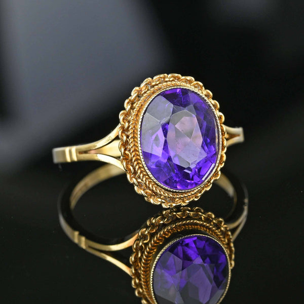 Fine Vintage 2.5 CTW Natural Amethyst Ring in Gold - Boylerpf