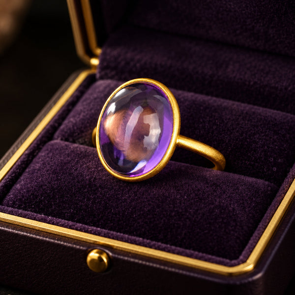 Vintage Natural Amethyst Cabochon 18K Gold Ring