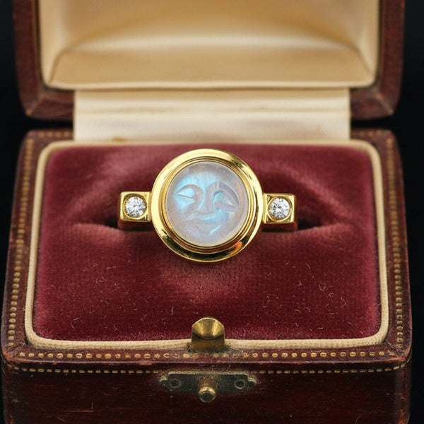 Vintage 18K Gold Man in Moon Carved Moonstone Ring - Boylerpf