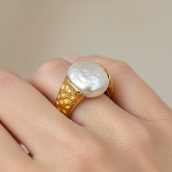 Vintage Baroque Pearl Ring 14K Gold Wide Band Estate