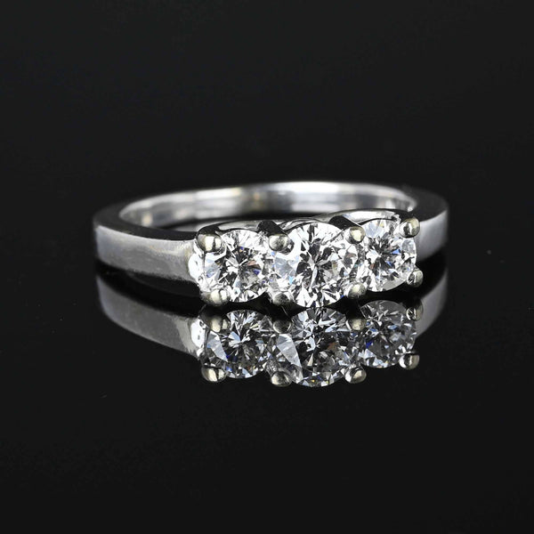 Vintage Three Stone 1 Carat Diamond Ring in White Gold - Boylerpf