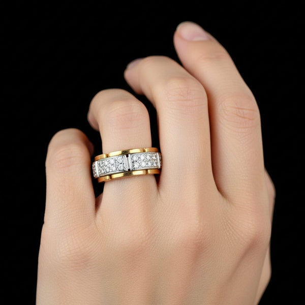 Heavy Vintage Diamond 18K Gold Ring Band, Spinner Center - Boylerpf