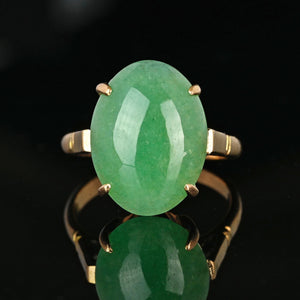 Vintage 14K Gold Oval Apple Green Chrysoprase Cabochon Ring - Boylerpf