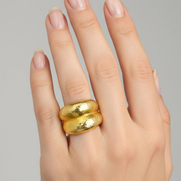 Vintage 18K Gold Wide Hammered Dome Statement Ring