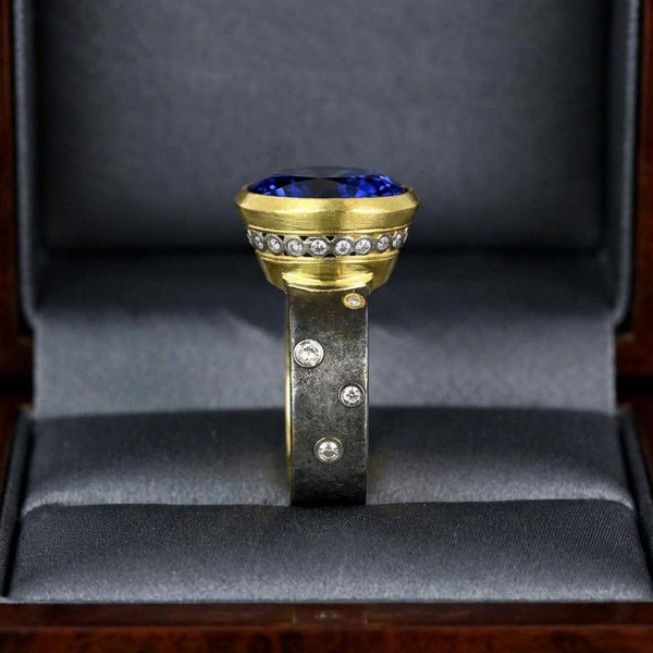 Pat Flynn Queen’s Ring 7.14ct Tanzanite 18K Gold Diamond - Boylerpf