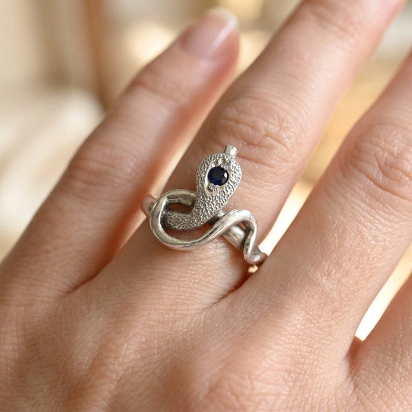 Vintage Sterling Silver Snake Ring with Natural Blue Sapphire