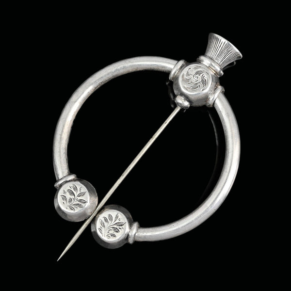 Antique Silver Scottish Banded Agate Penannular Brooch Kilt Pin