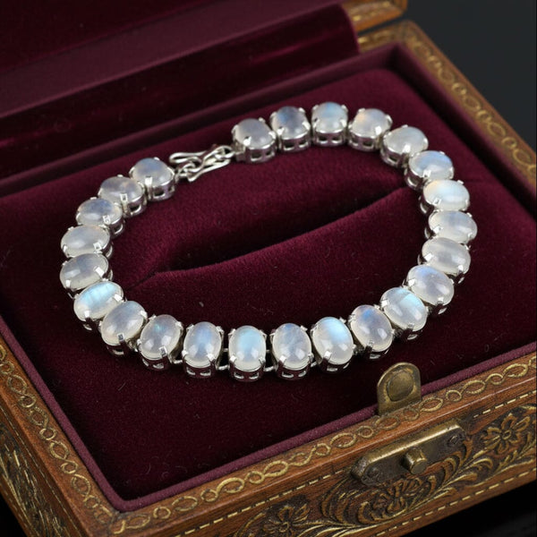 Vintage Moonstone Cabochon Silver Bracelet 19 Carats - Boylerpf