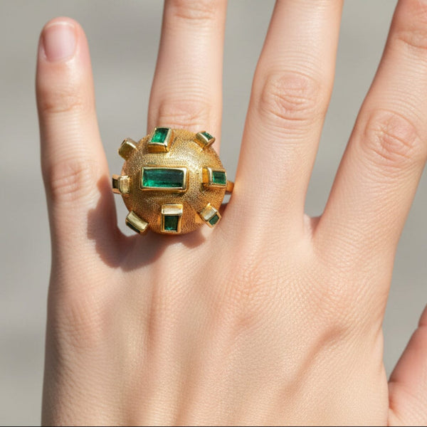 Vintage Sputnik Emerald Ring in 18K Gold Dome Setting - Boylerpf