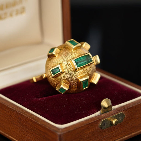Vintage Sputnik Emerald Ring in 18K Gold Dome Setting - Boylerpf