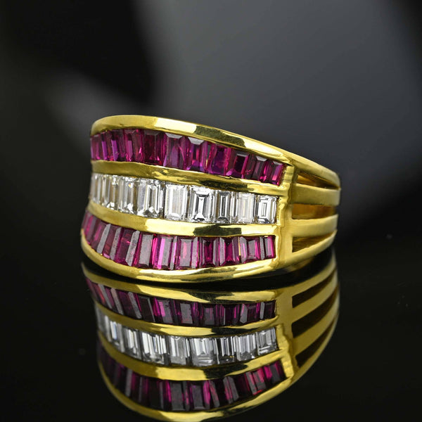 Impressive 18K Gold Baguette Diamond & Ruby Ring Band - Boylerpf