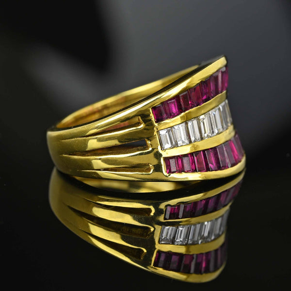 Impressive 18K Gold Baguette Diamond & Ruby Ring Band - Boylerpf