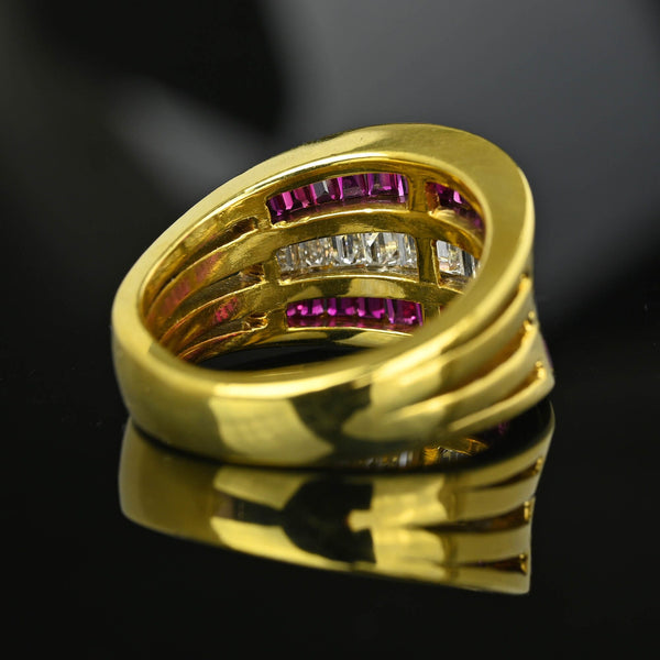 Impressive 18K Gold Baguette Diamond & Ruby Ring Band - Boylerpf