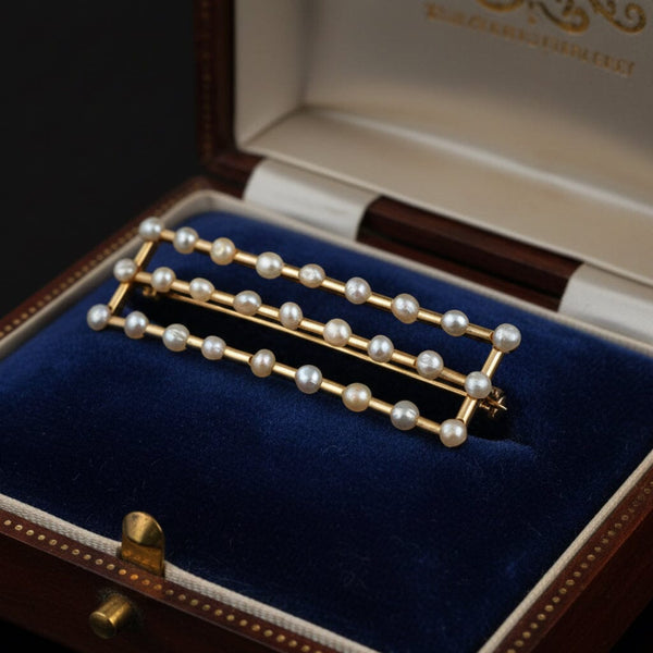 Edwardian Seed Pearl Bar Brooch in 14K Gold Antique