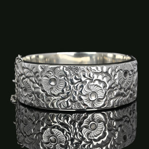 English Wide Floral Engraved Silver Bracelet Bangle - Boylerpf