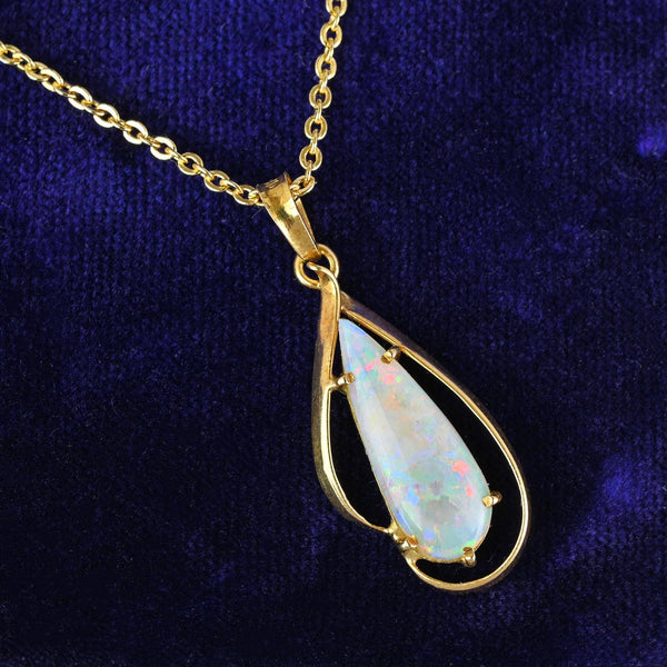 Vintage 18K Gold Teardrop Opal Cabochon Pendant - Boylerpf