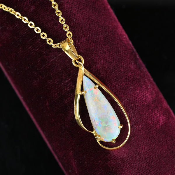 Vintage 18K Gold Teardrop Opal Cabochon Pendant - Boylerpf
