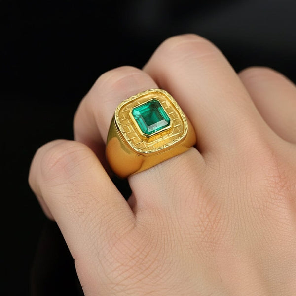 Heavy Vintage 18K Gold Natural Emerald Signet Ring - Boylerpf