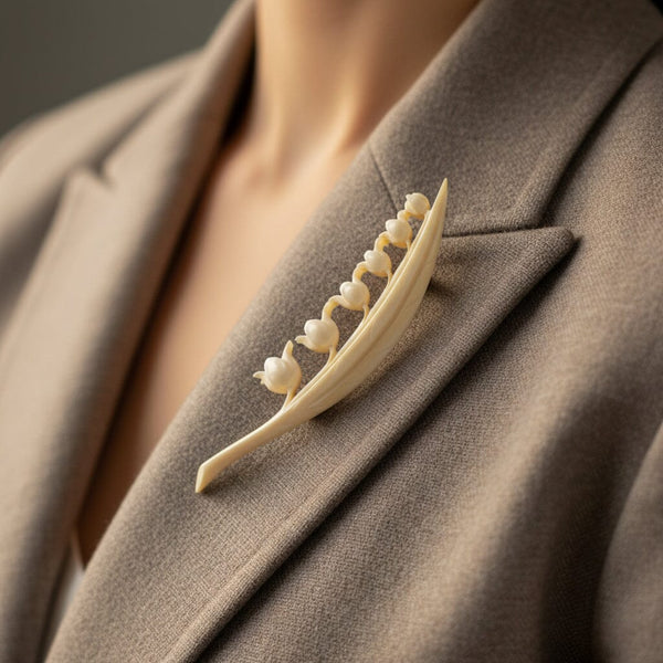 Victorian Lily of the Valley Ivory Carved Bone Brooch - Boylerpf